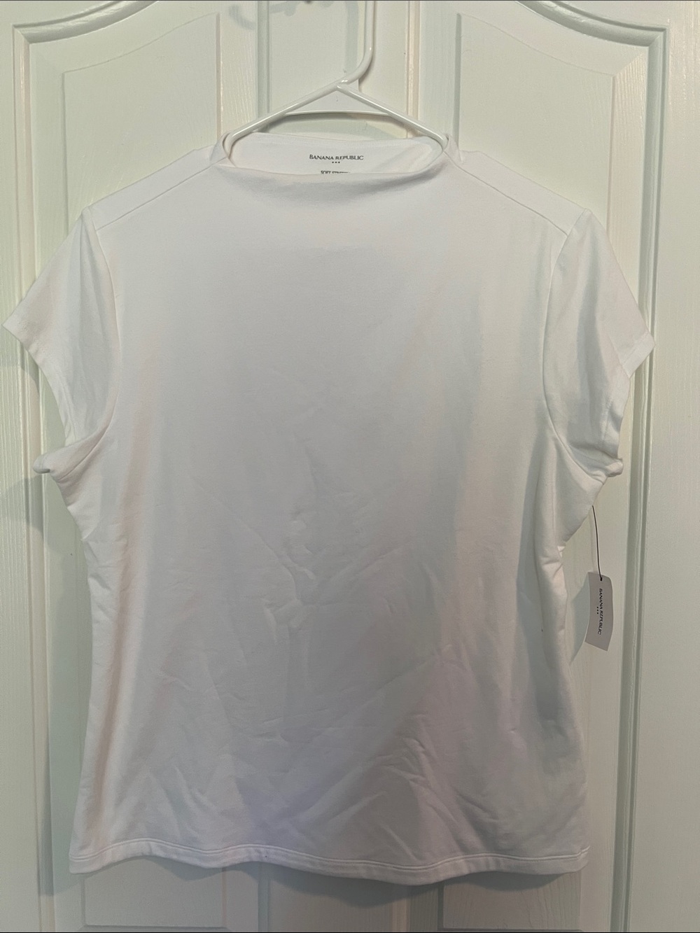 Banana Republic White Short Sleeve Crewneck Tee